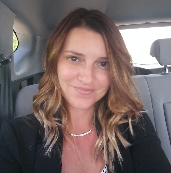 Meet your Posher, Michelle - Picture 1 of 1